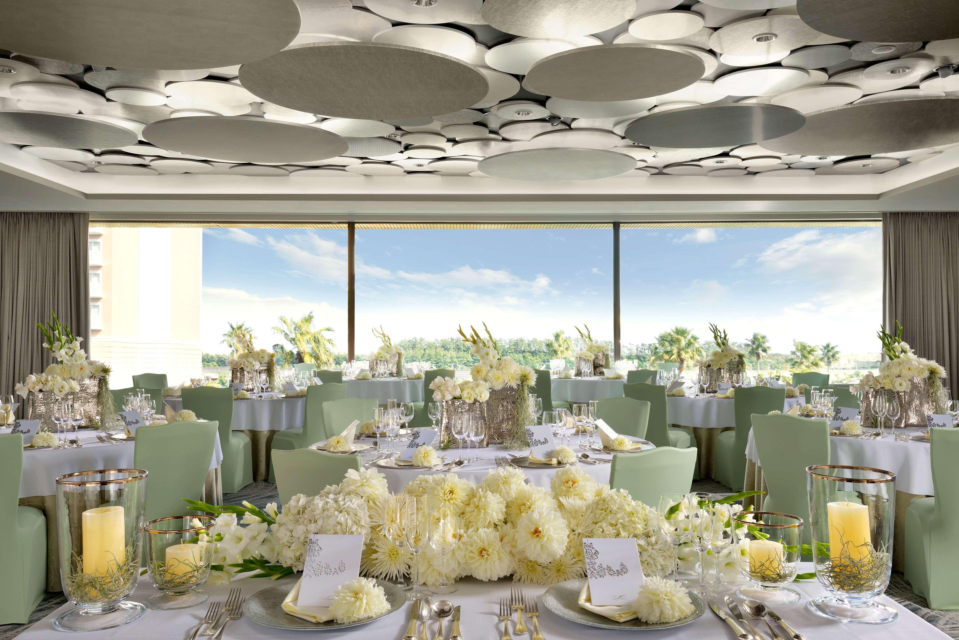 Hilton Tokyo Bay Hotel Urayasu Екстериор снимка
