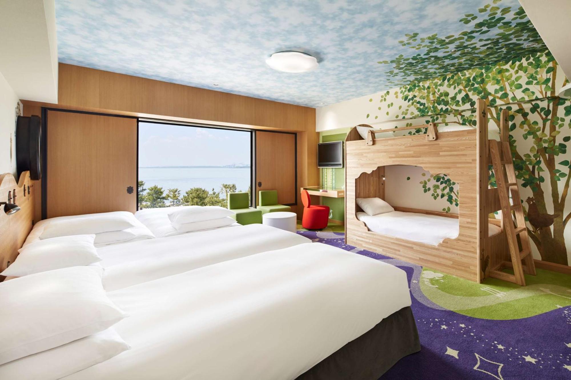 Hilton Tokyo Bay Hotel Urayasu Екстериор снимка