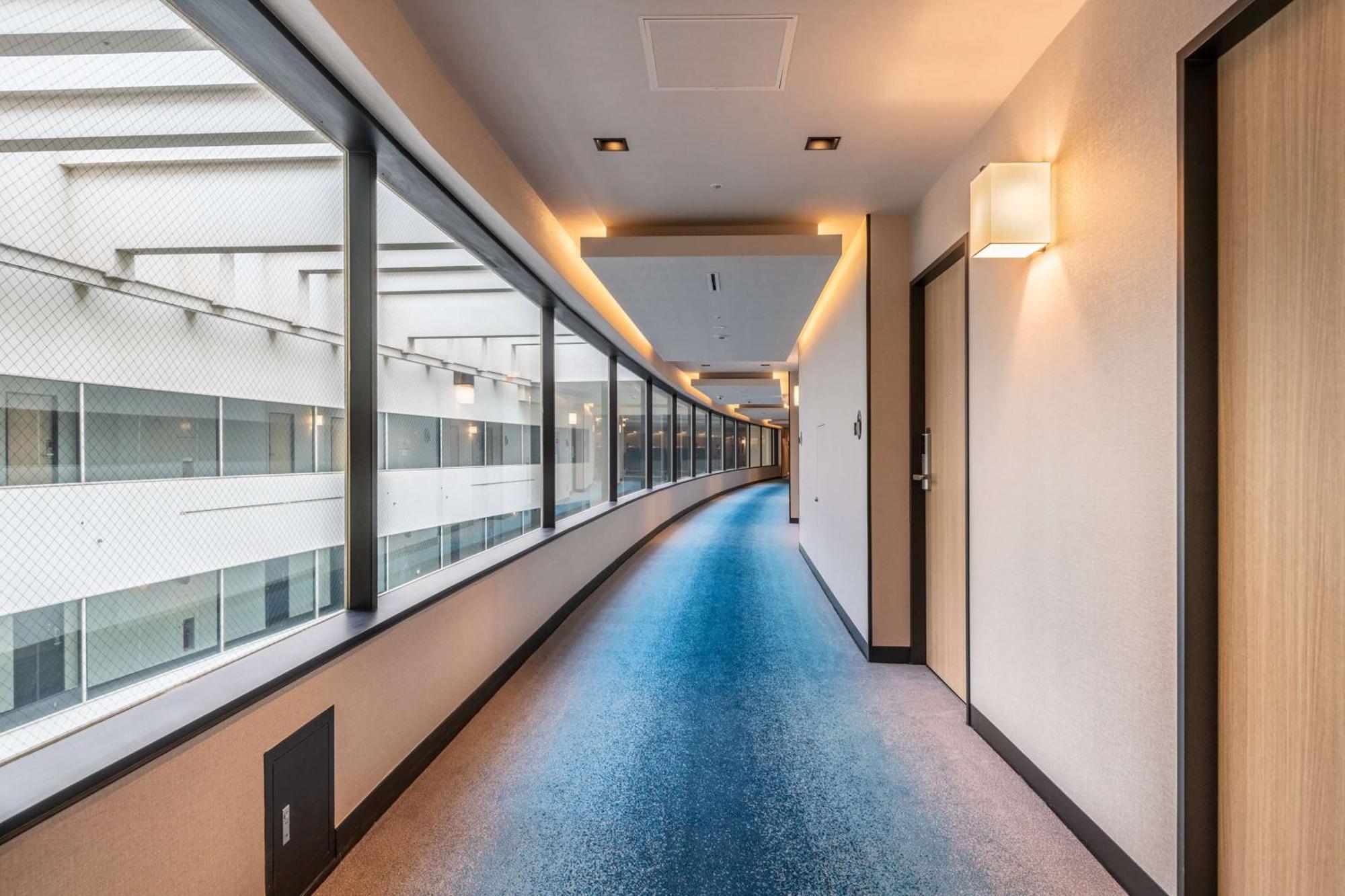 Hilton Tokyo Bay Hotel Urayasu Екстериор снимка