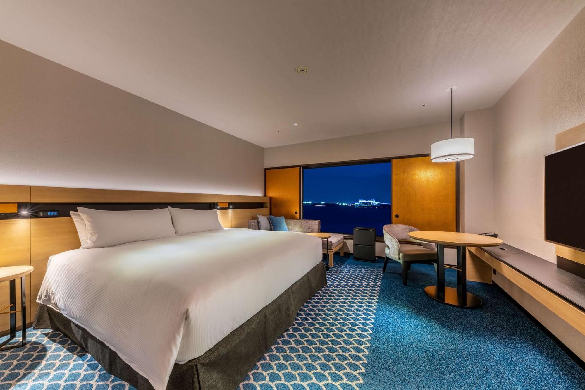 Hilton Tokyo Bay Hotel Urayasu Екстериор снимка