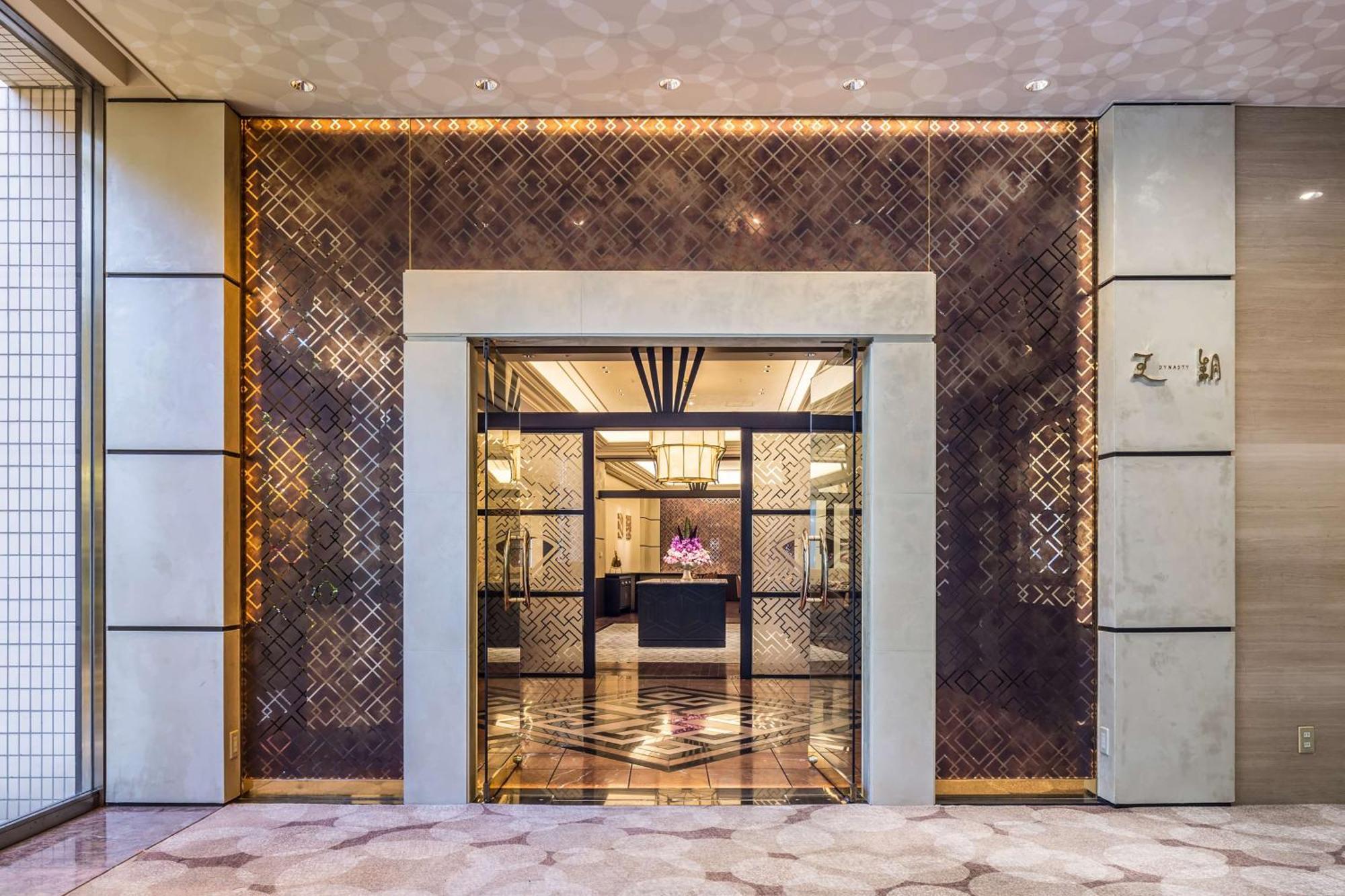 Hilton Tokyo Bay Hotel Urayasu Екстериор снимка