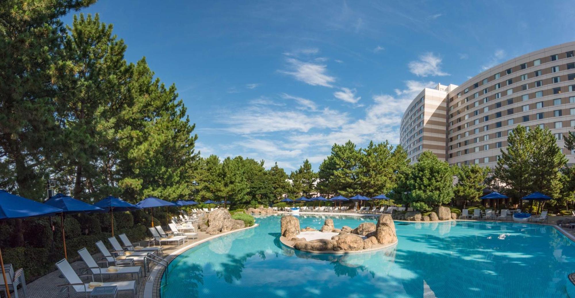 Hilton Tokyo Bay Hotel Urayasu Екстериор снимка