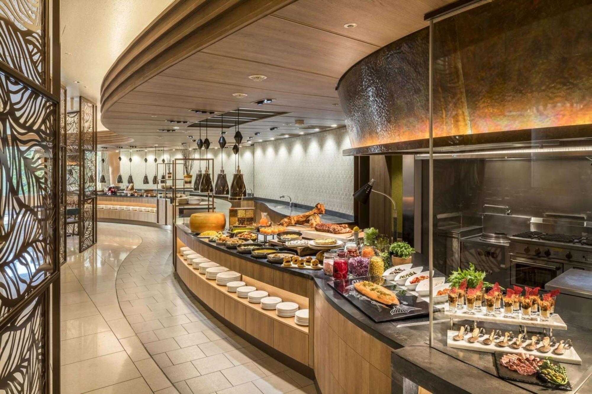 Hilton Tokyo Bay Hotel Urayasu Екстериор снимка