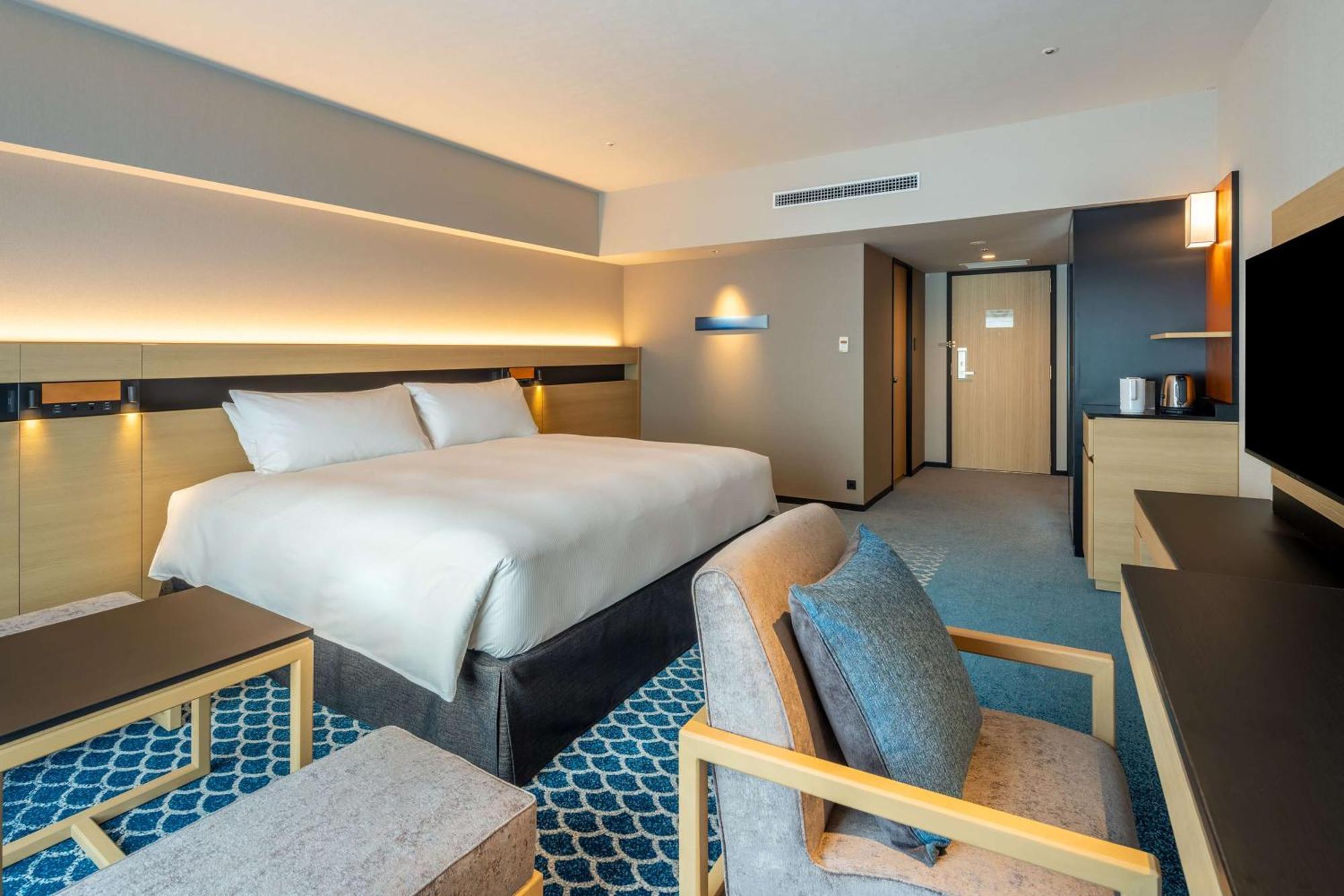 Hilton Tokyo Bay Hotel Urayasu Екстериор снимка